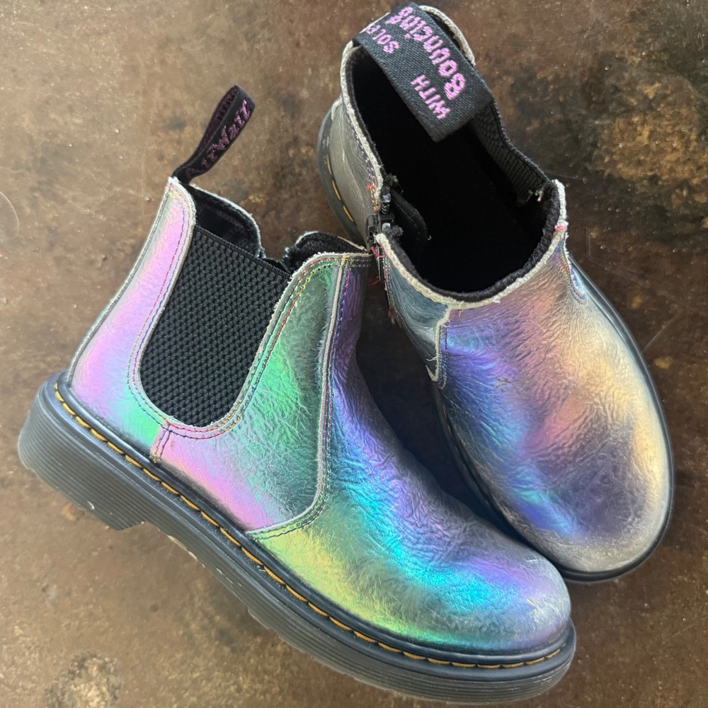 Dr Martens Chelsea Boots Kids 2 Iridescent Rainbow Crinkle Leather Ankle Boots